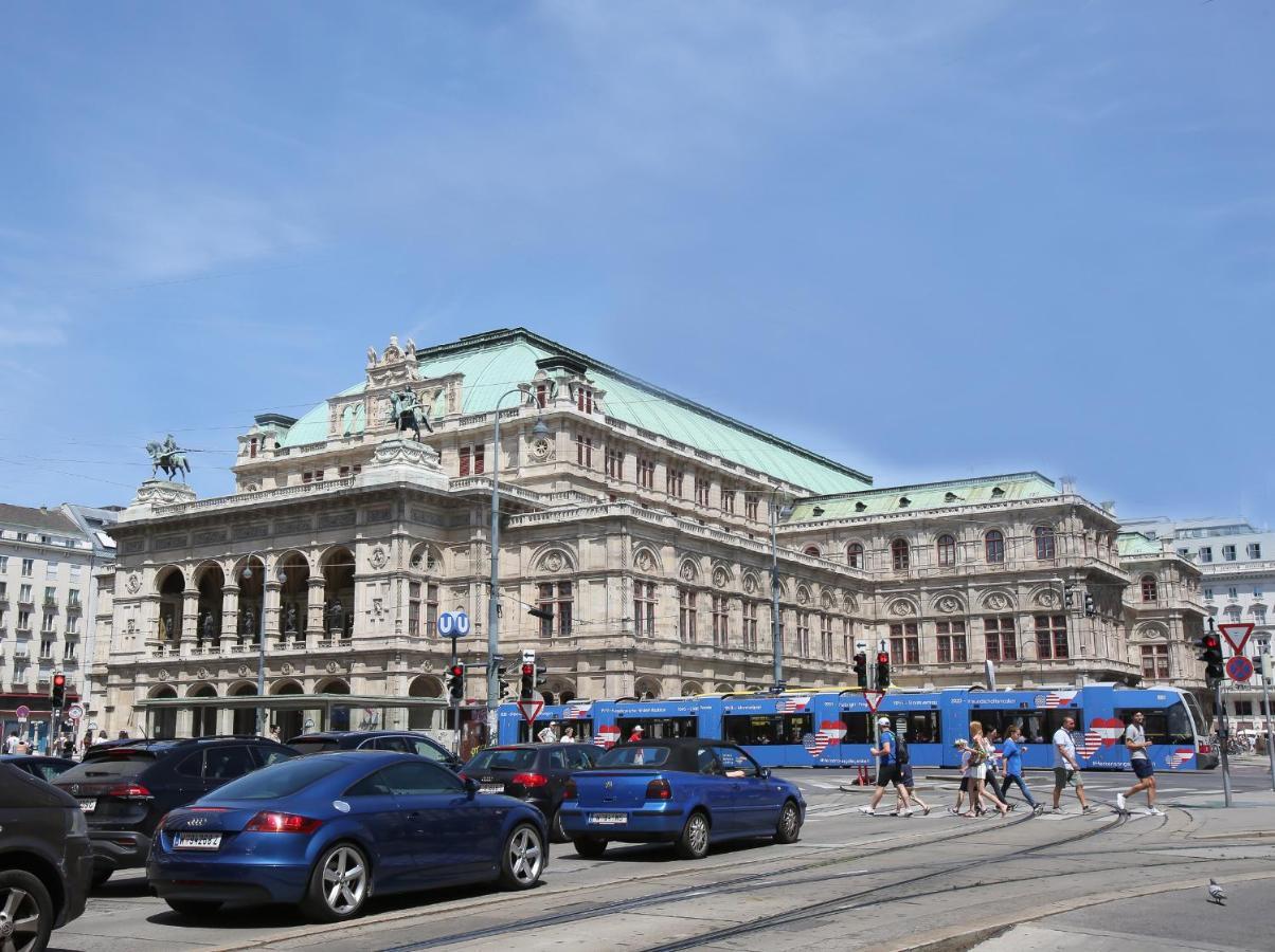 Apartments Vienna Opera Екстериор снимка